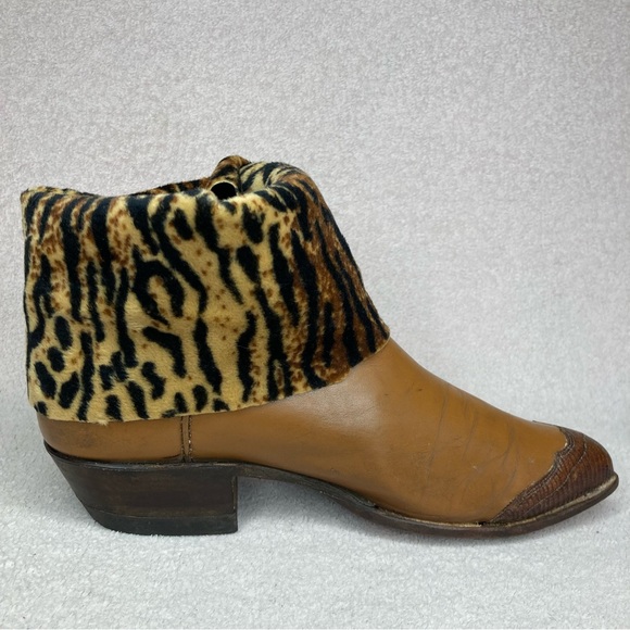 Vintage Leather Western Cowgirl Ankle Boots Womens 7.5 Brown Cheetah Cuff Accent - Picture 3 of 12